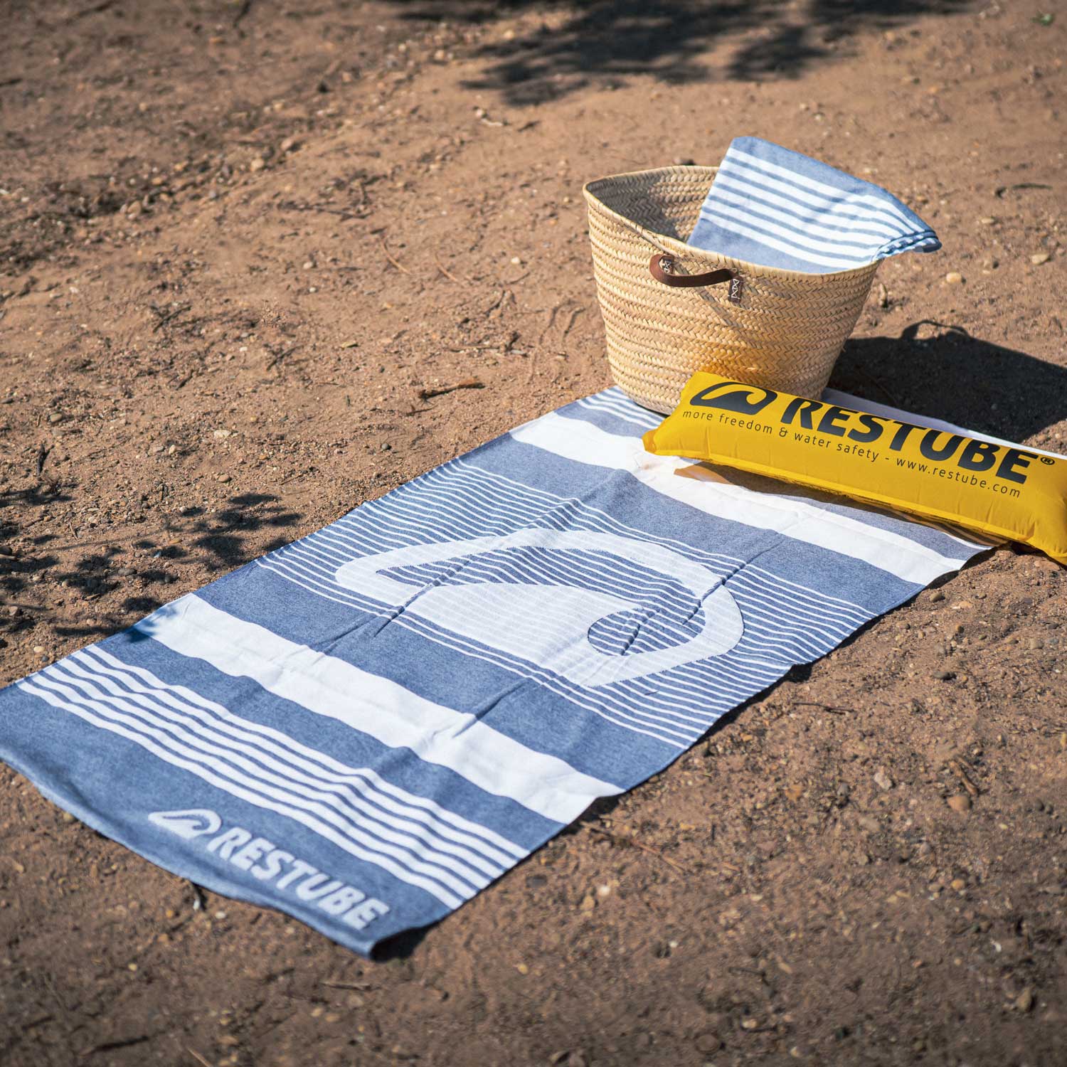 BEACH TOWEL - Image 5