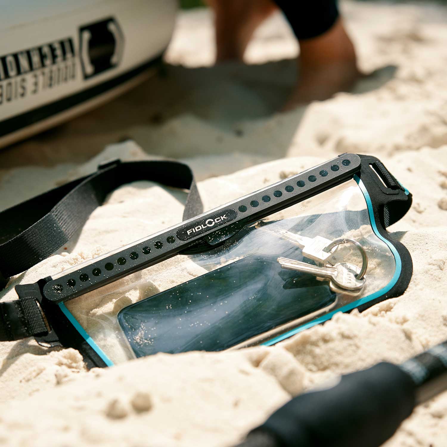 FIDLOCK HERMETIC SLING BAG - Image 4